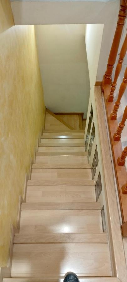 Апартаменти Acogedor Duplex Barrio Del Pilar Мадрид Екстер'єр фото
